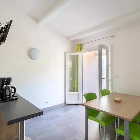 Village Passion La Bayette Kompleks wypoczynkowy 3*