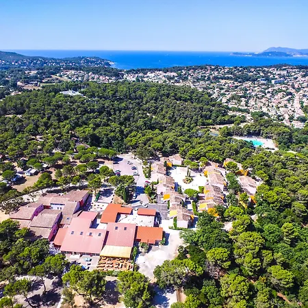 Village Passion La Bayette 3* Le Pradet