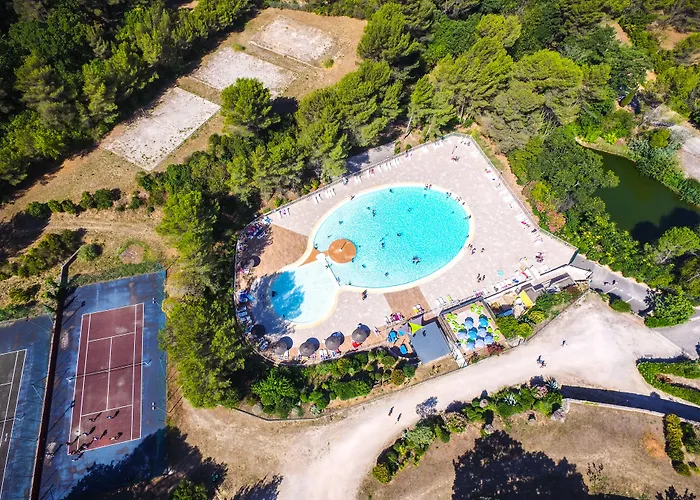 Village Passion La Bayette 3* Le Pradet